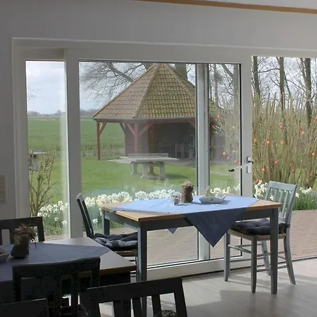 Apartmenthaus Seestern 3* Neßmersiel